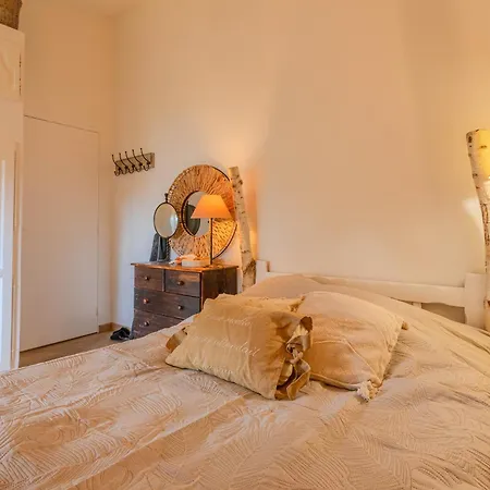 Maison Au Calme Wifi Belle Terrasse Holiday home Frejus